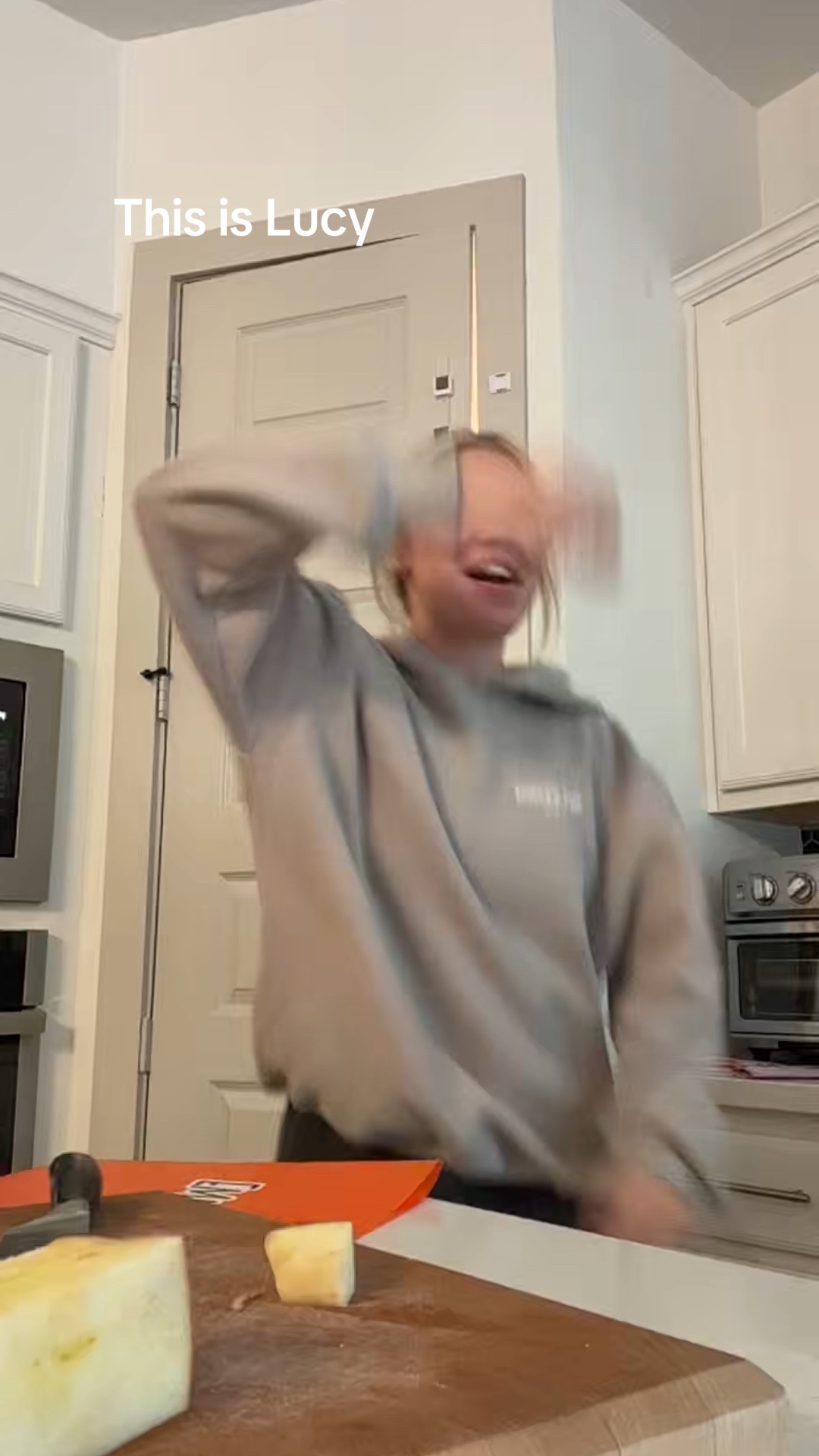 @Mia