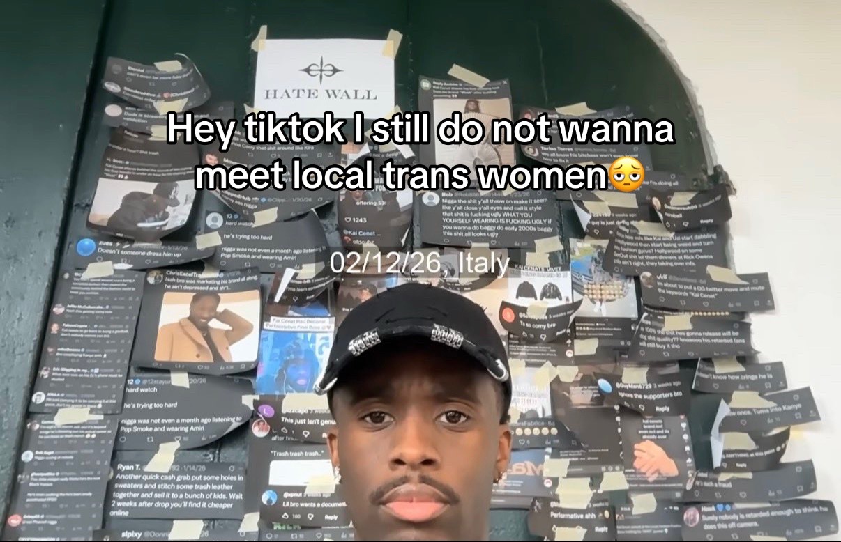 @🪬
