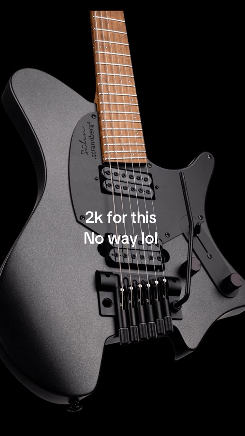 @themaskedguitarplayer