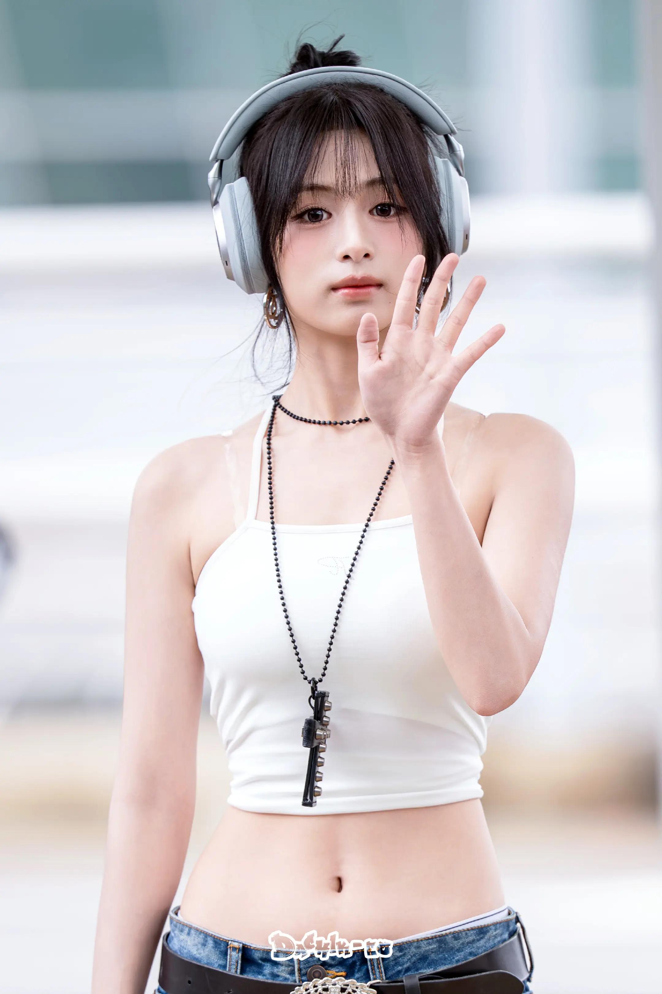 @𝑪𝑬𝑶 𝑶𝑭 𝑼𝑾𝑼 🍉