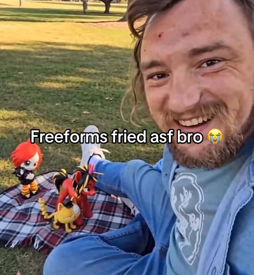 @Skellyion