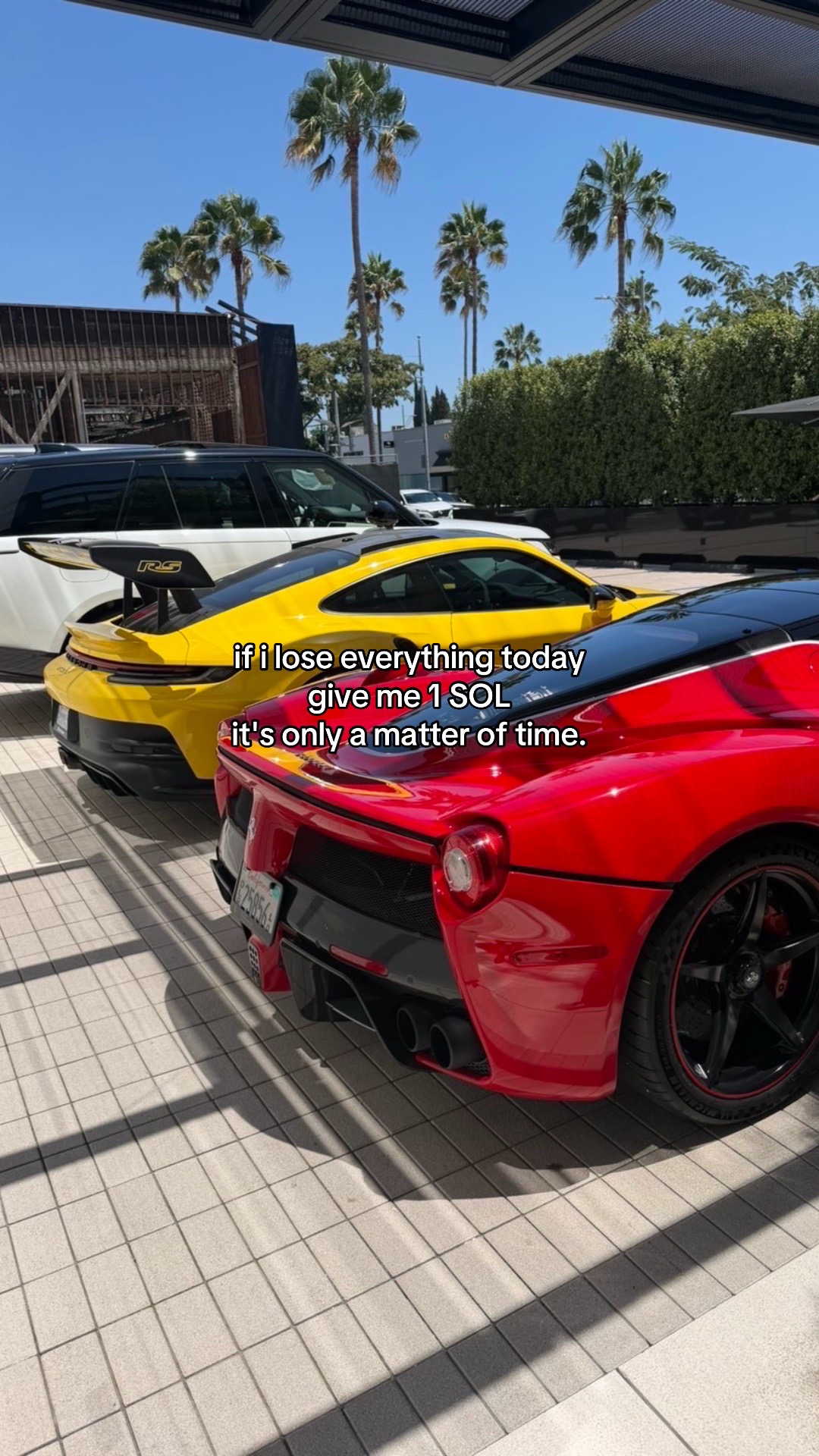 @⃟