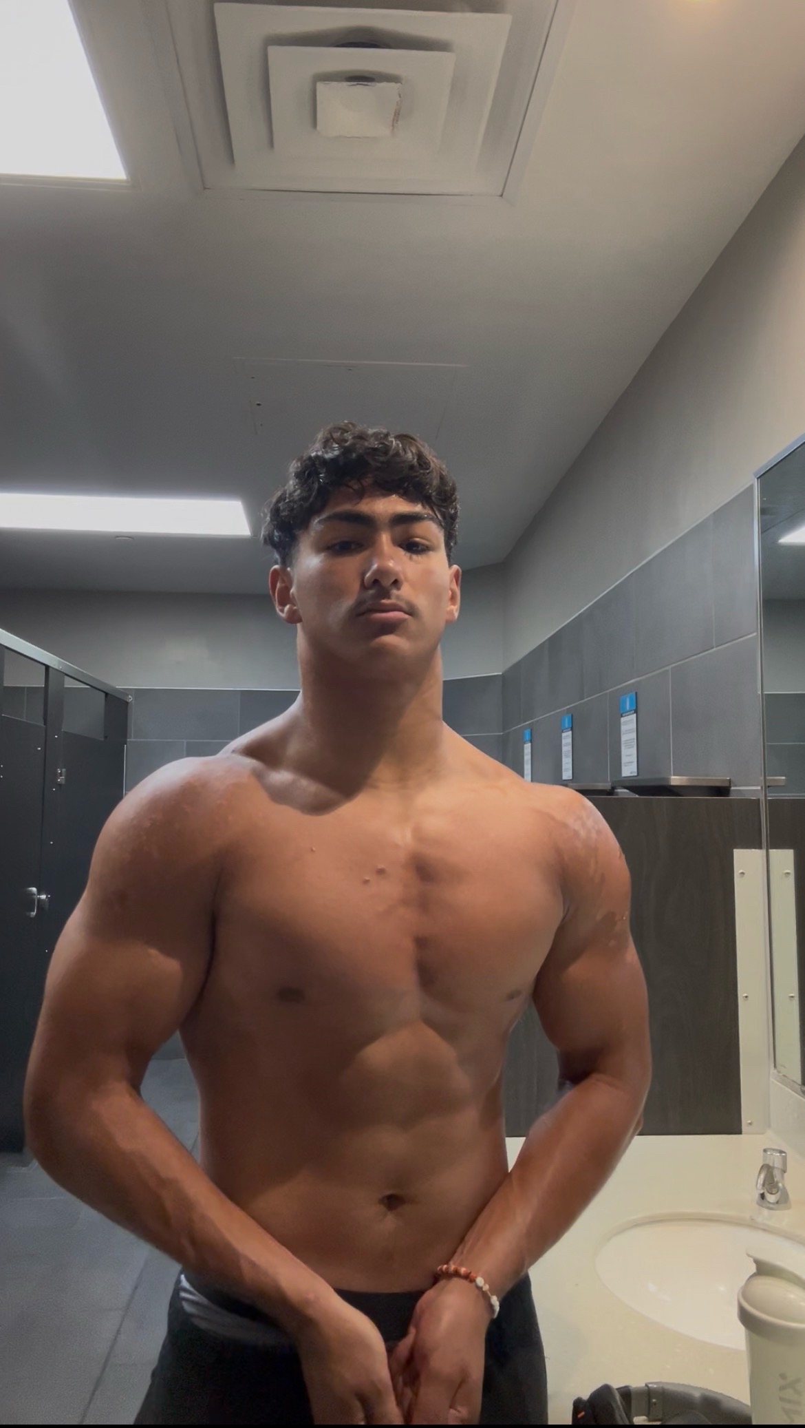 @elijah828282