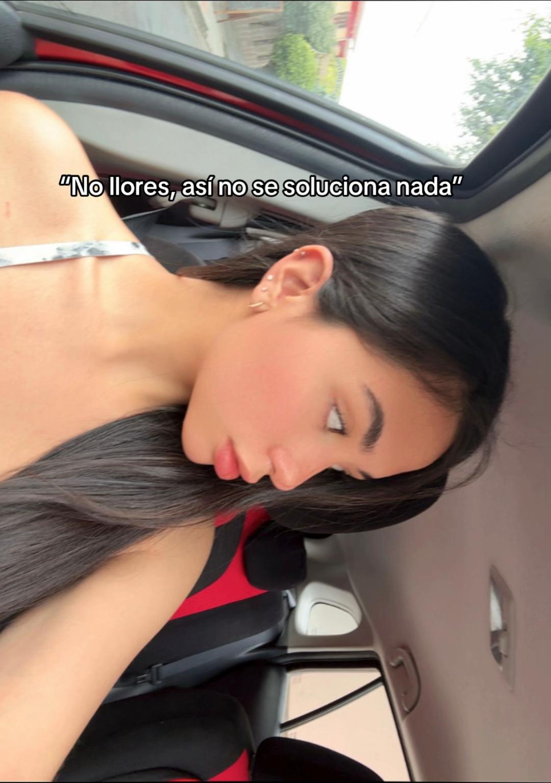@Luc&iacute;a <3