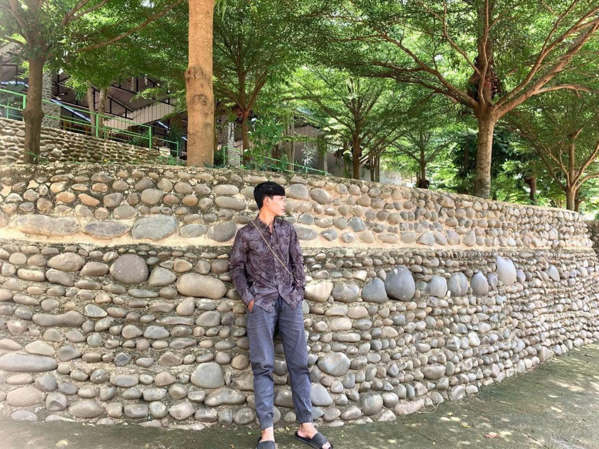@Phet SocheA๐ผ