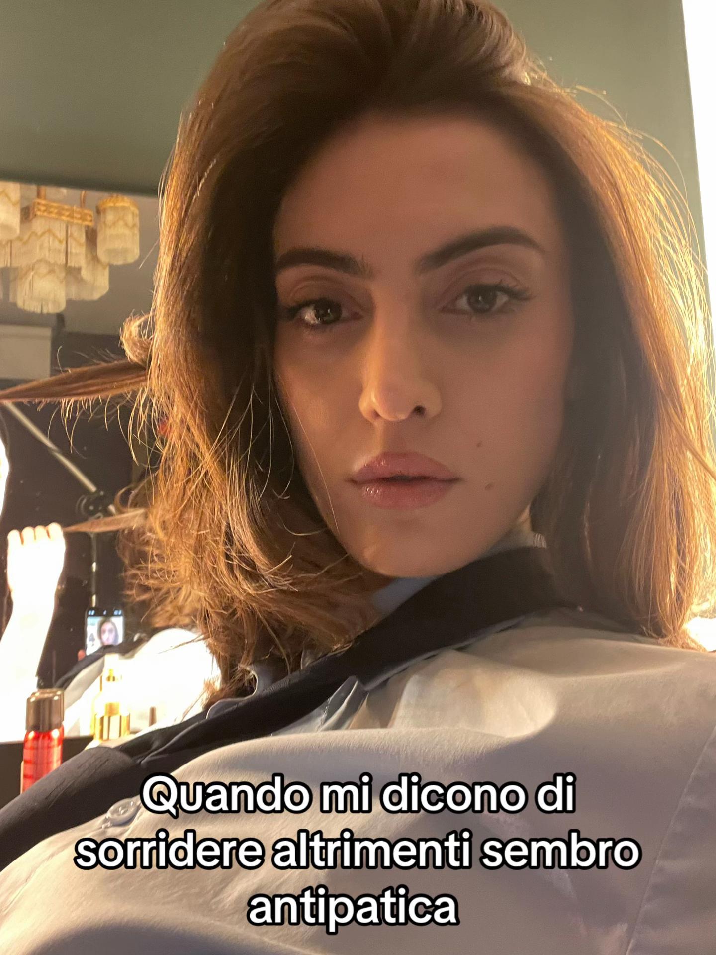 @ANNAmobenePAGANOloro