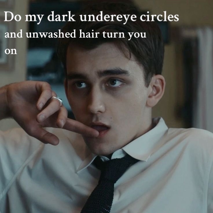@Luna