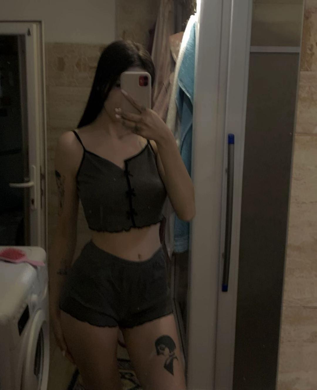 @Ana_Maria