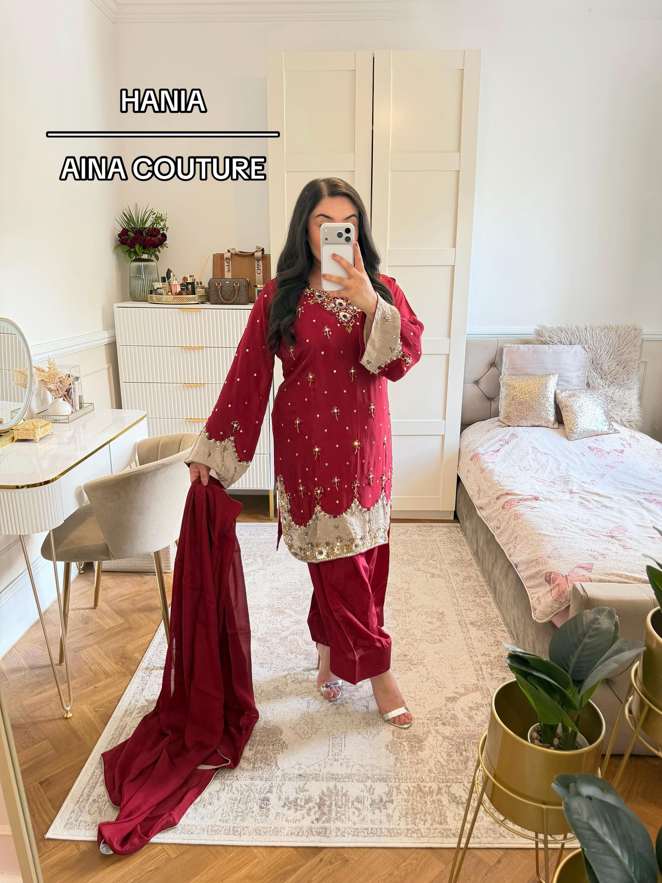 @Aina__couture