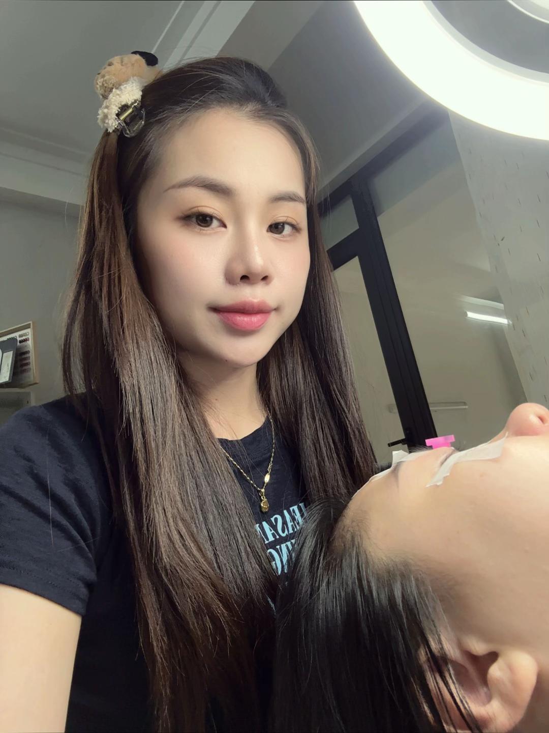 @linh chi quần &aacute;o tập