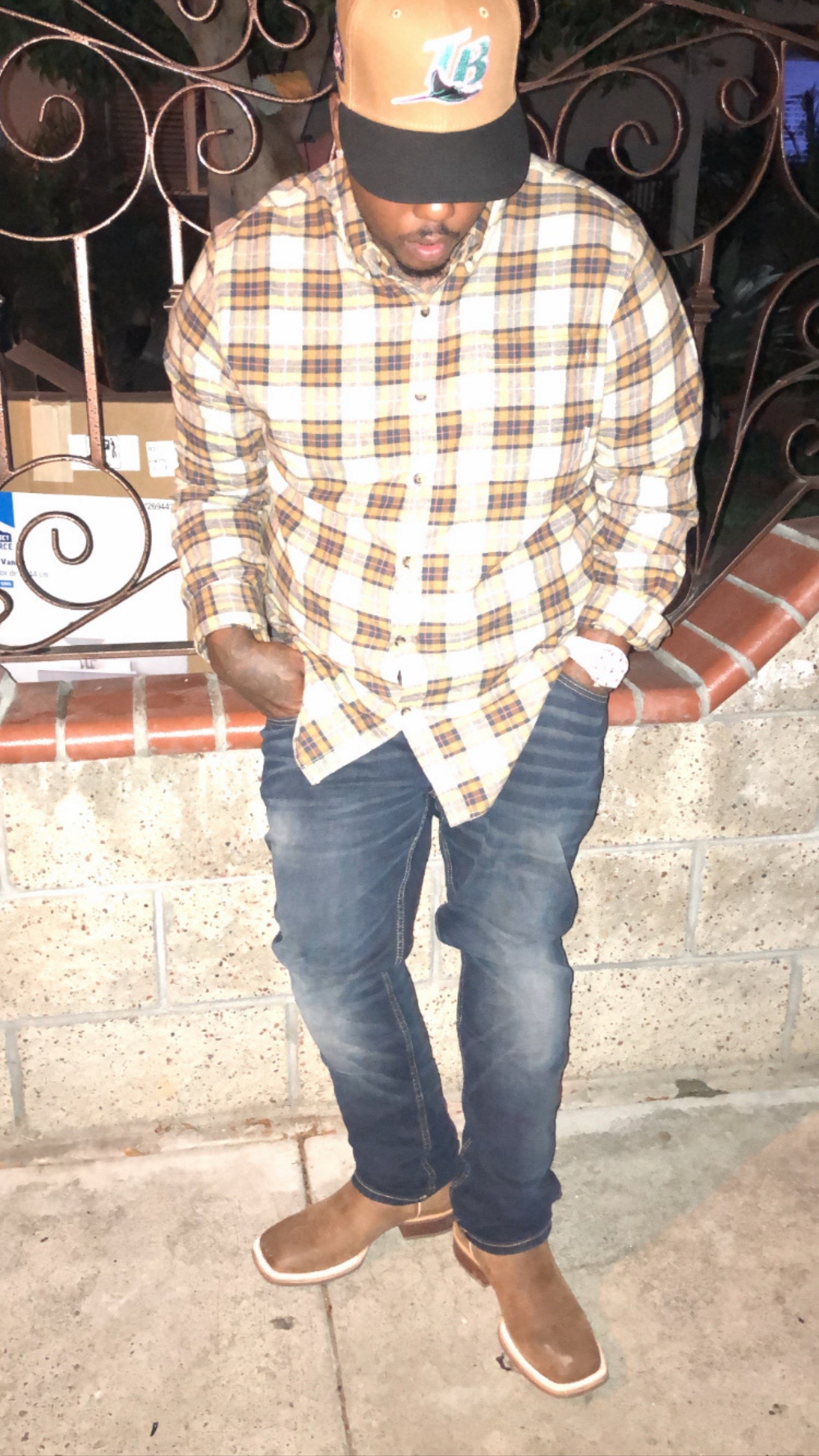 @SLUMg8DStakkz