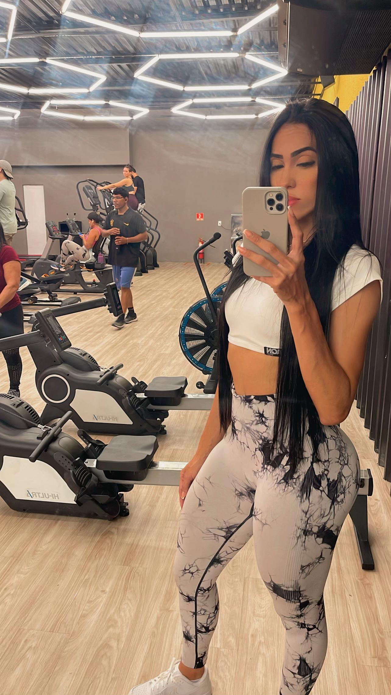 @barbiee.vanessa