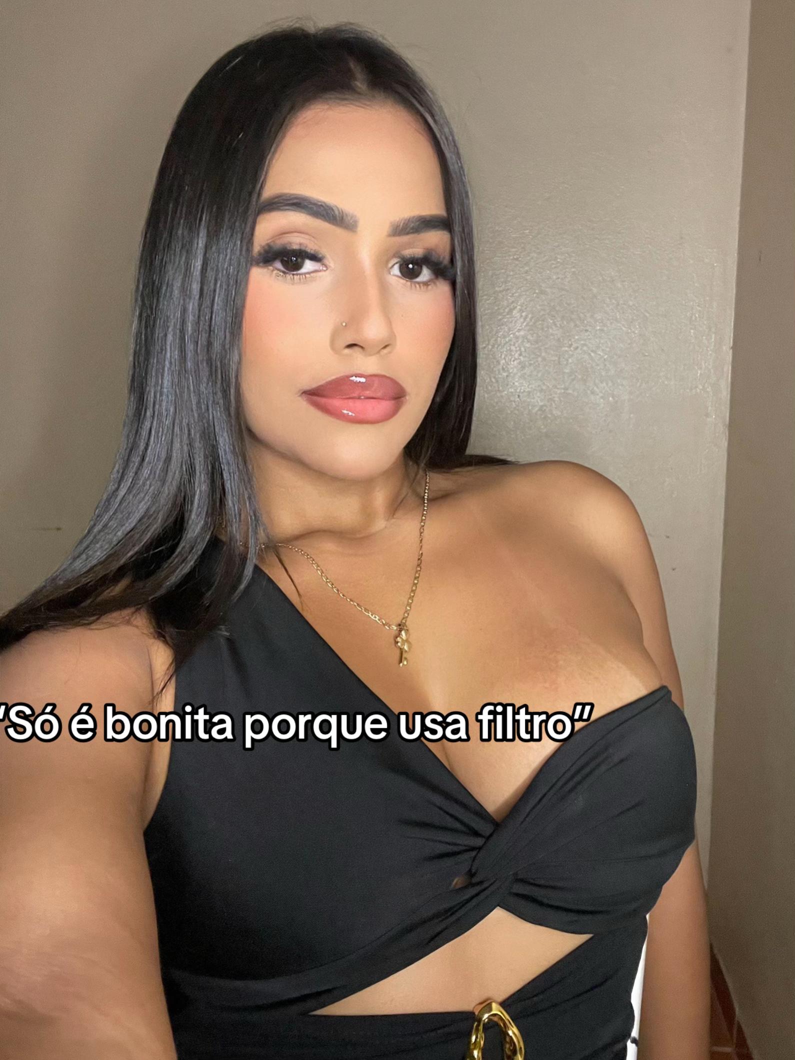 @Victória Campos