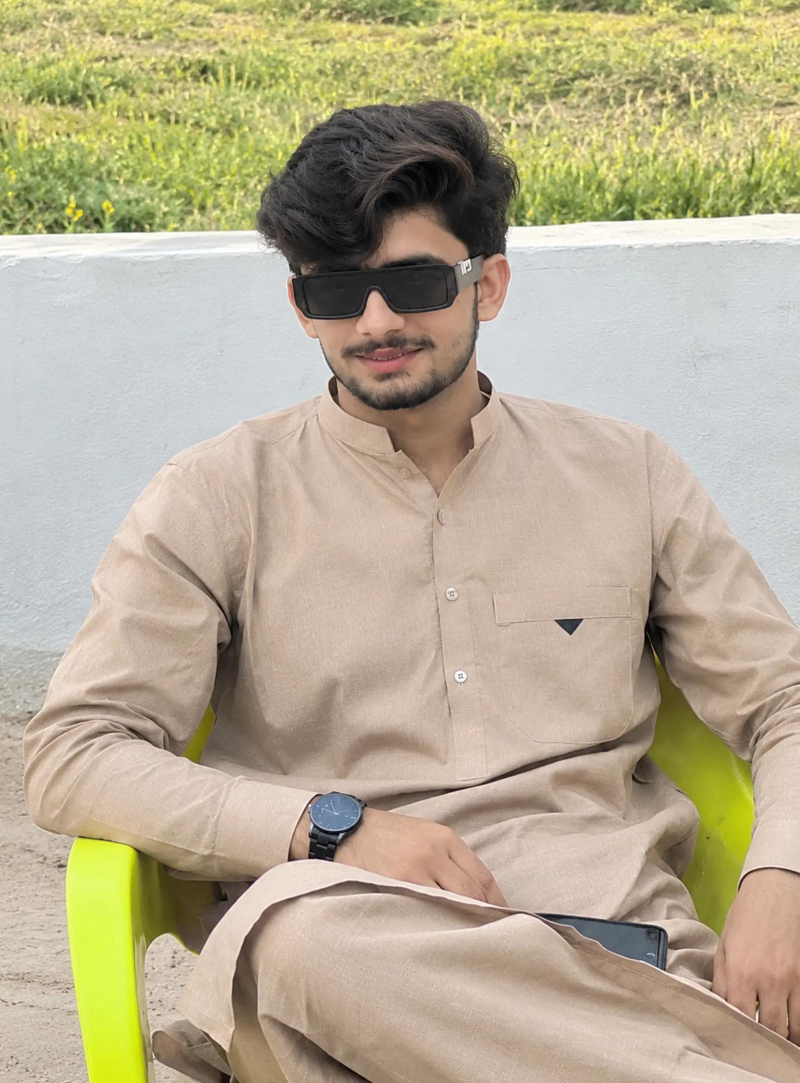 @HAسEEB🥷🏻