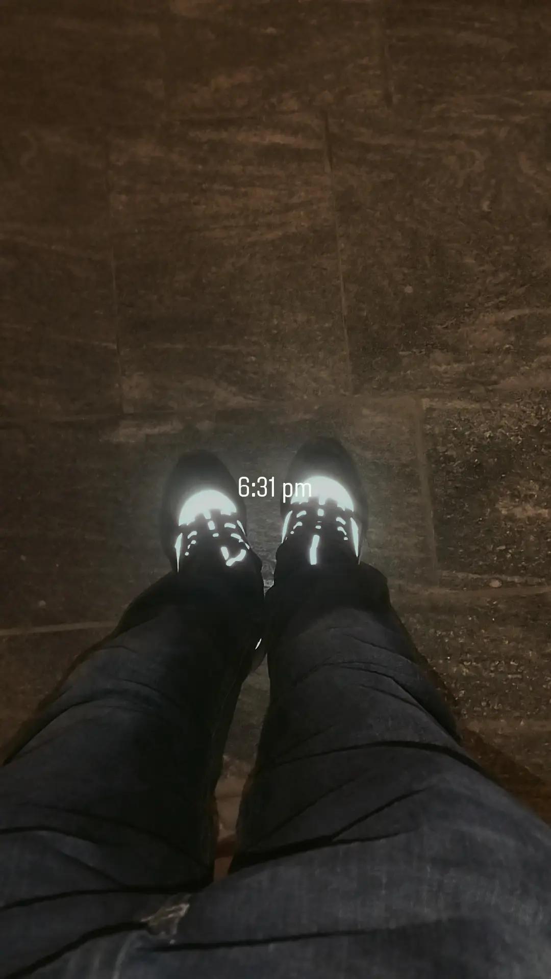 @𝐘𝐔𝐉𝐈 𝐀𝐑𝐓 ★