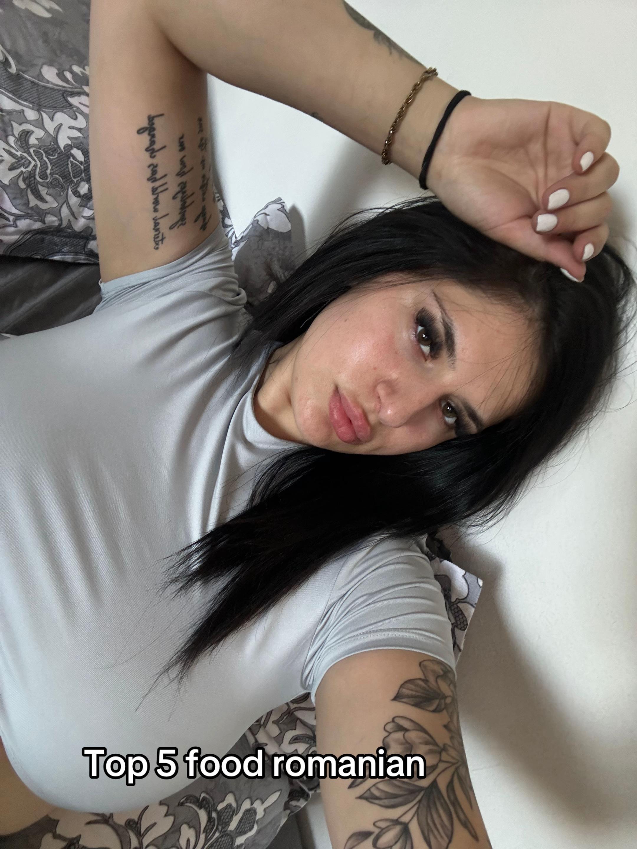@Andrée
