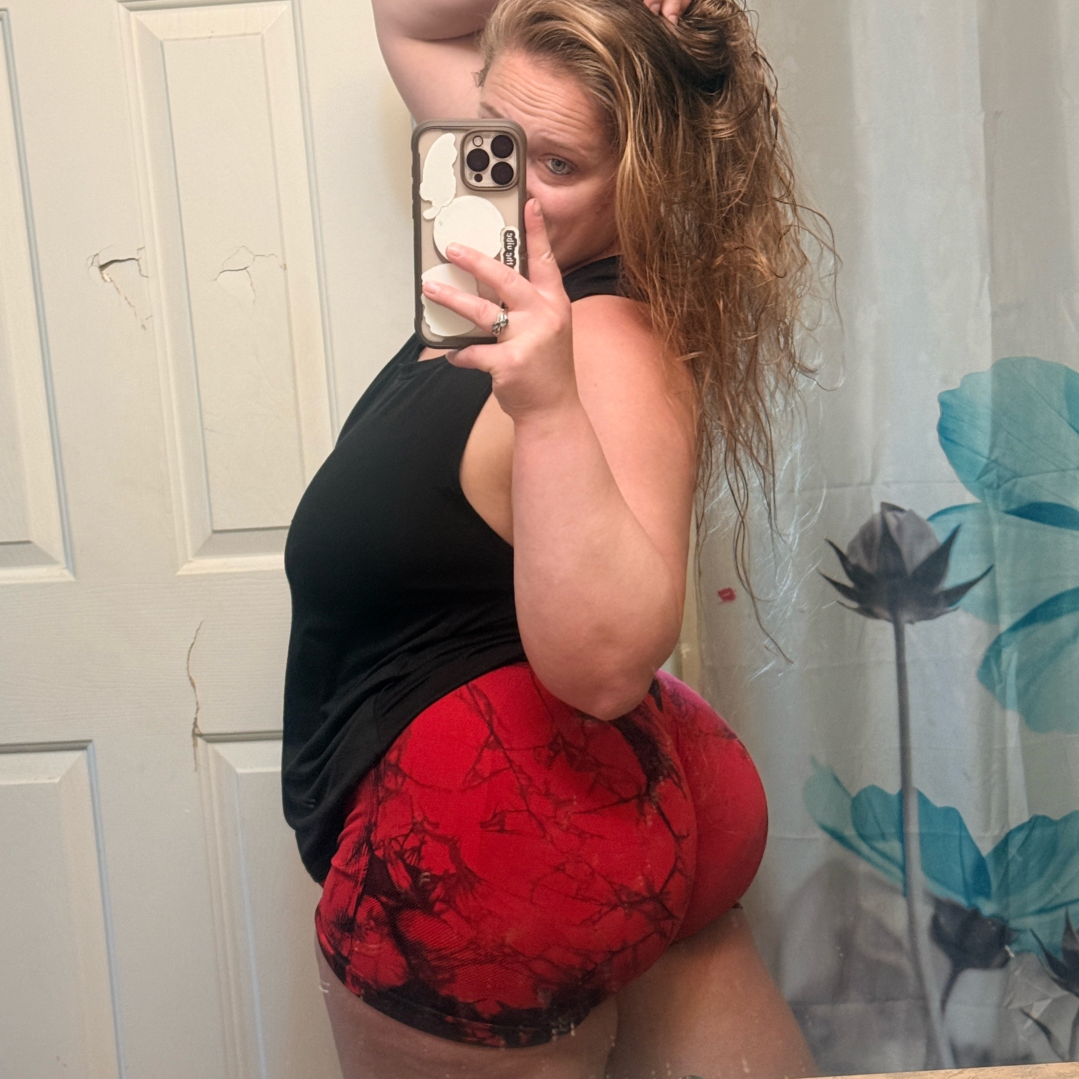 @Nicole Bunzzz