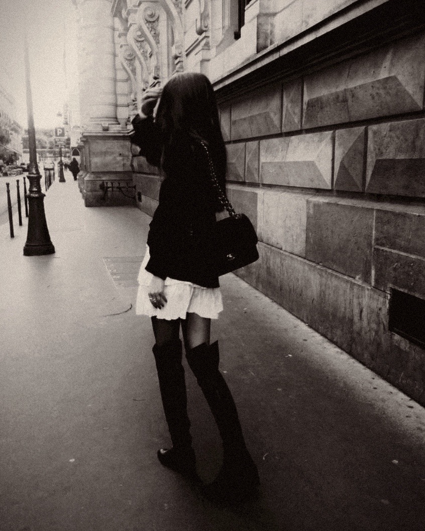 @A ℘ E