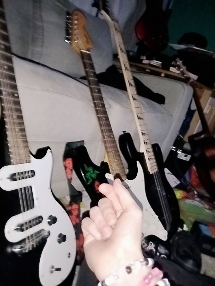 @⊹₊˚‧︵‿₊୨𝔅𝔯𝔶𝔰𝔬𝔫୧₊‿︵‧˚₊⊹