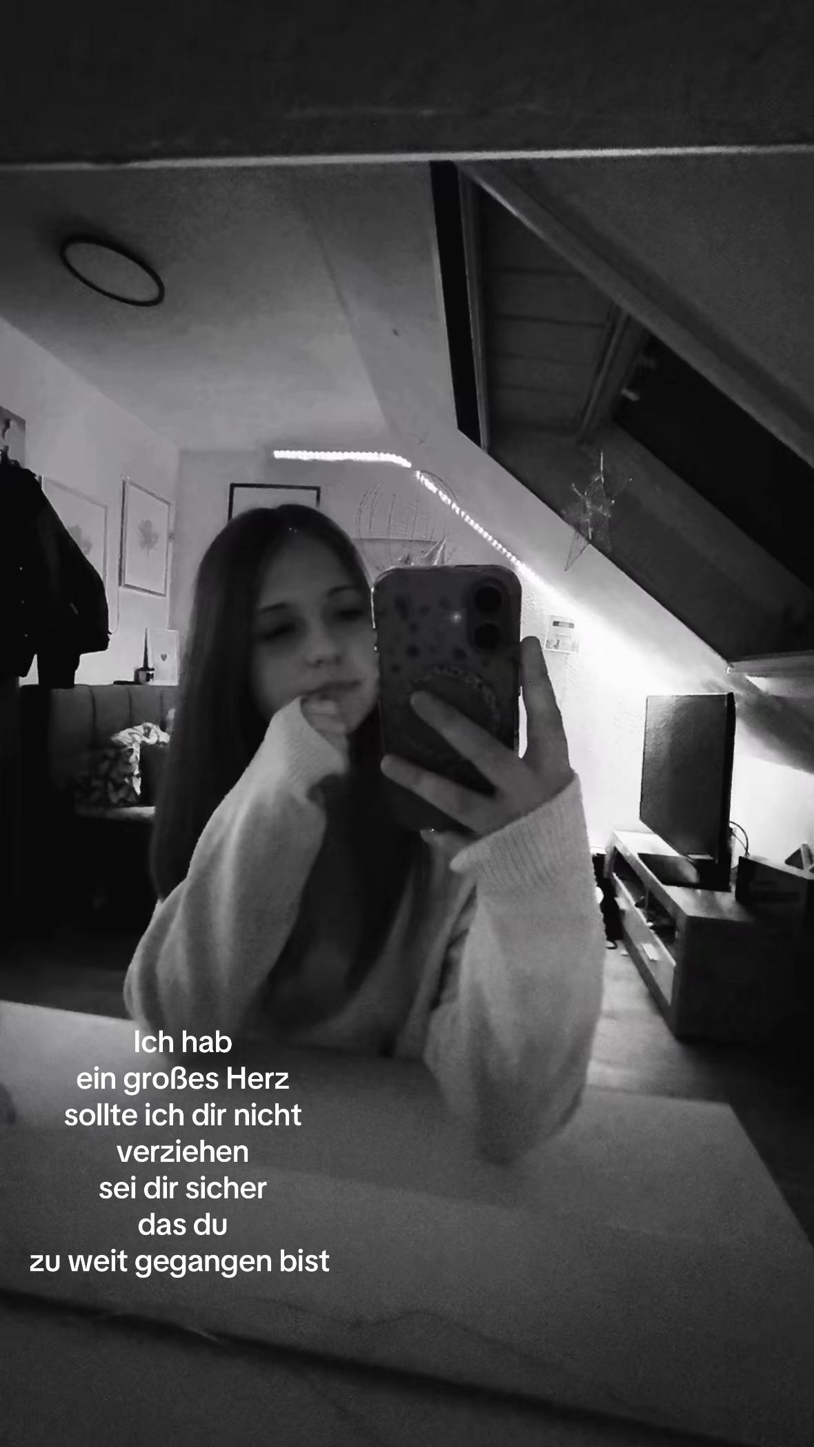 @emyliz101