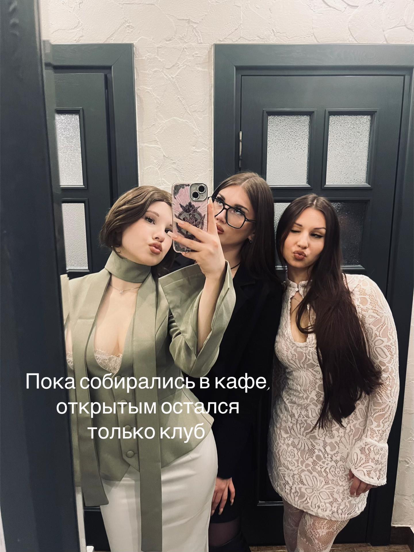 @𝓟𝓸𝓵𝓲𝓷𝓪 💋