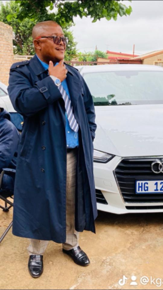 @Kgaugelo Gaijin Zwane