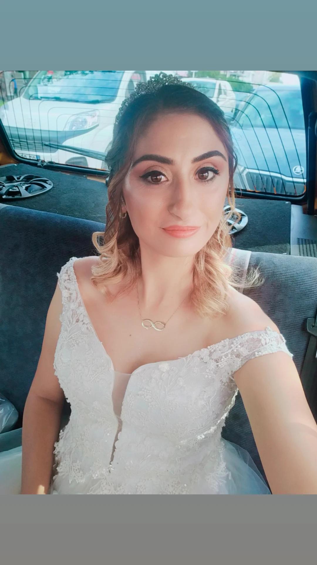 @Yasemin &Uuml;st&uuml;nel