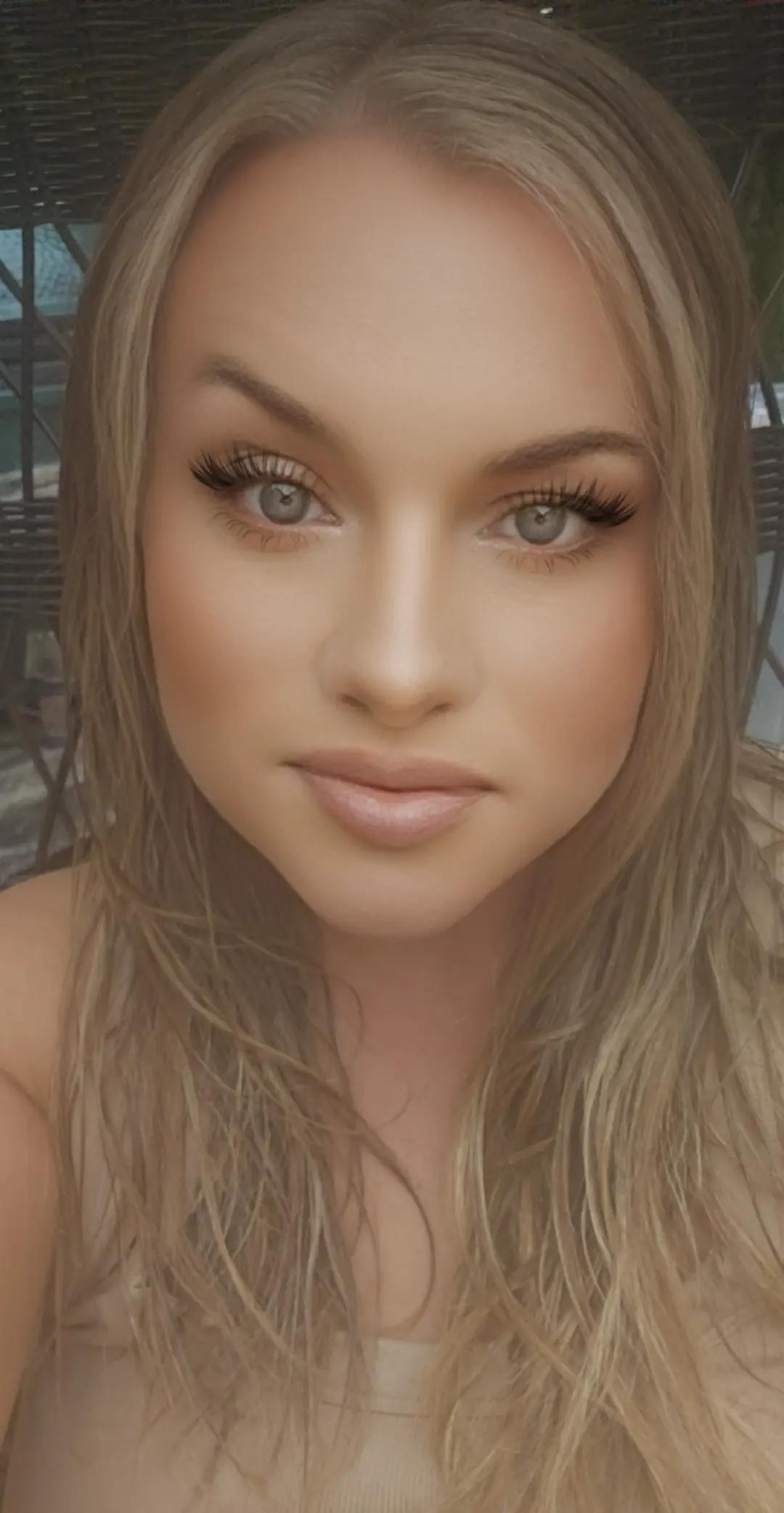 @anitajackson24