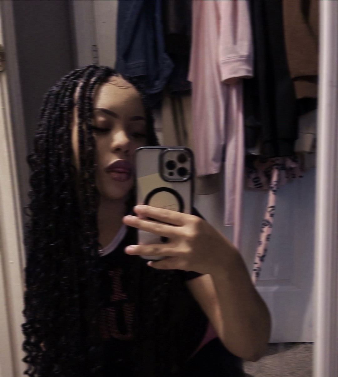 @Infamous.carebear 𖣂