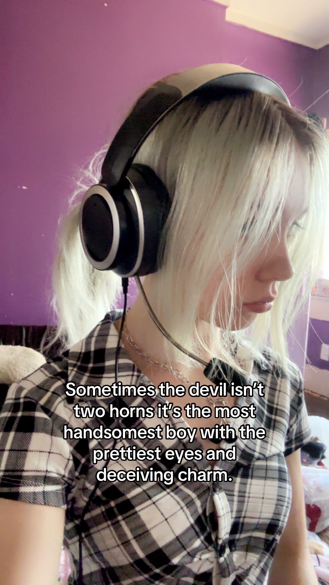 @GothgirlHarls