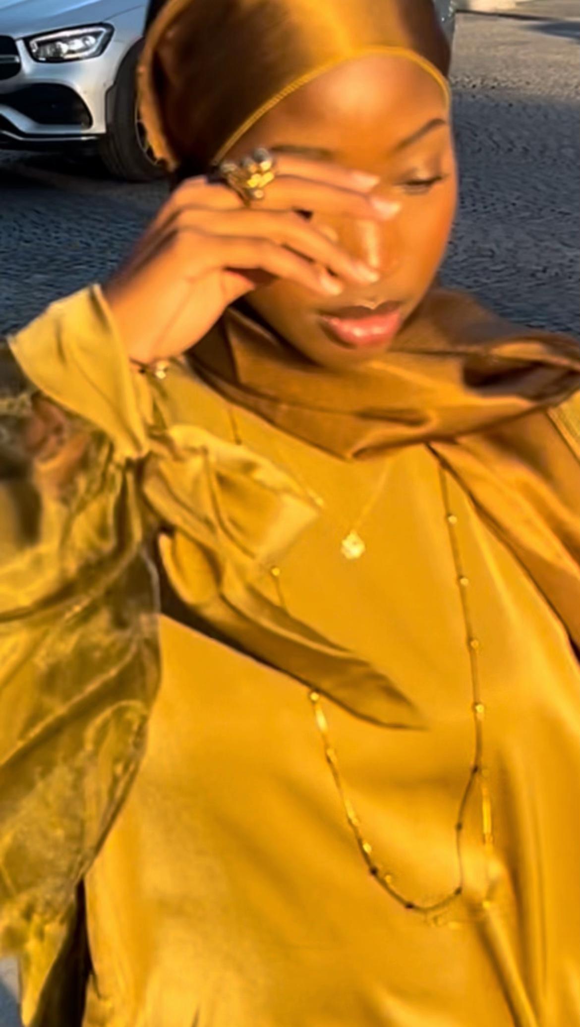 @elle