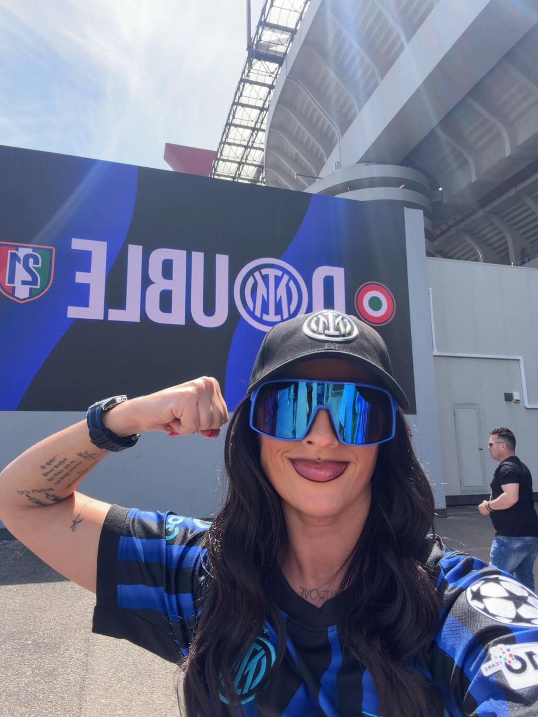 @Miky💙🖤