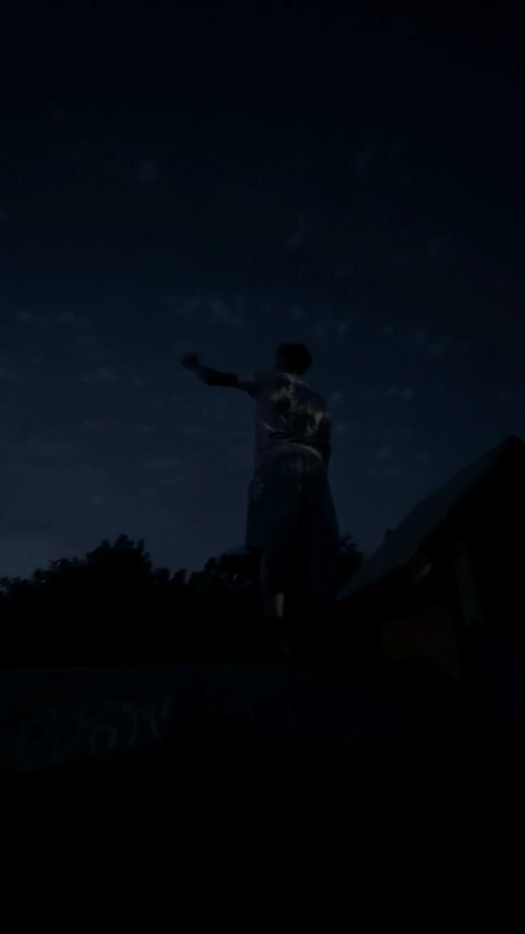@🌃