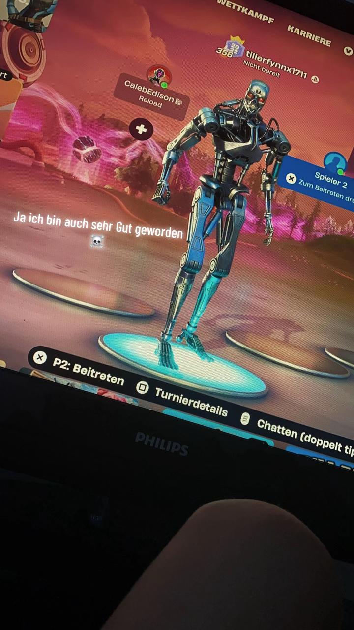 @Fortnite_game