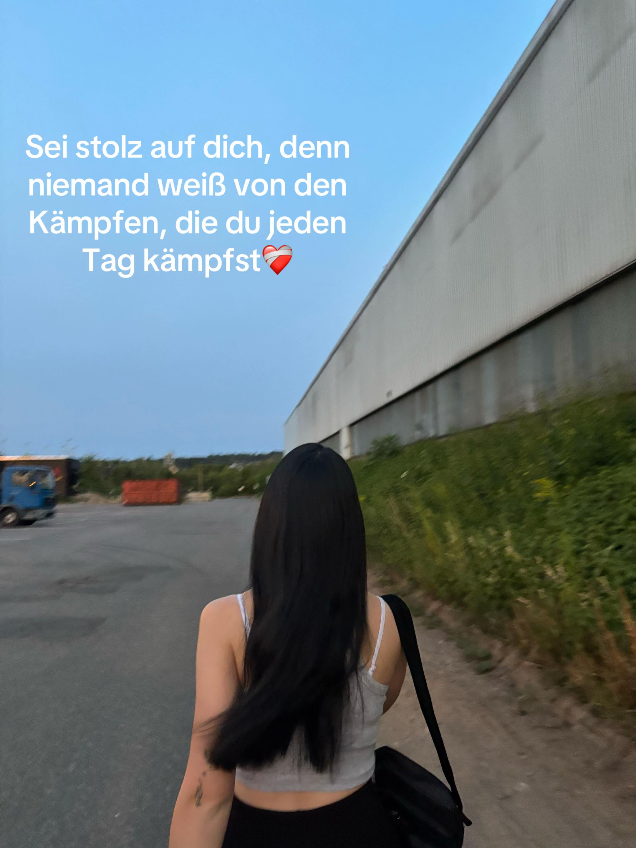 @🕊️