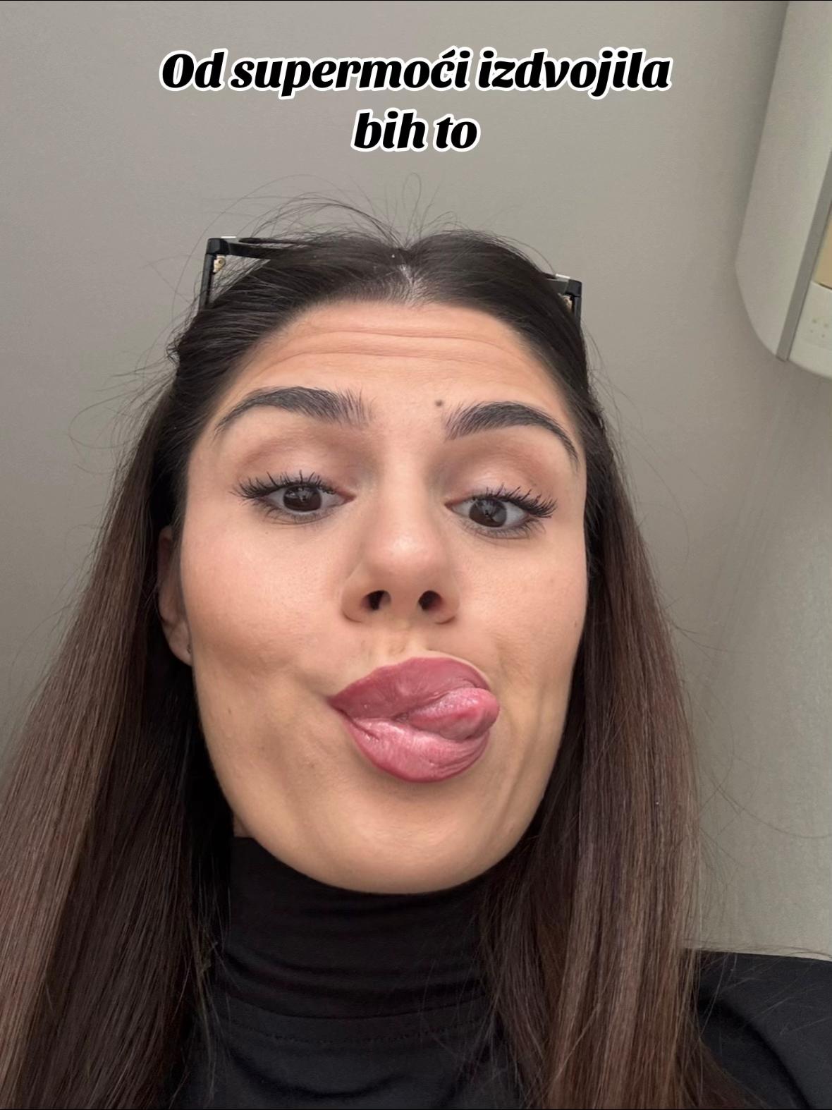 @saška