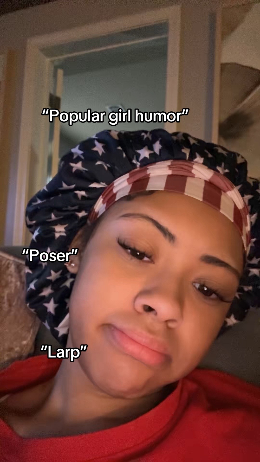 @WEIRD GIRL GOGOWORLD