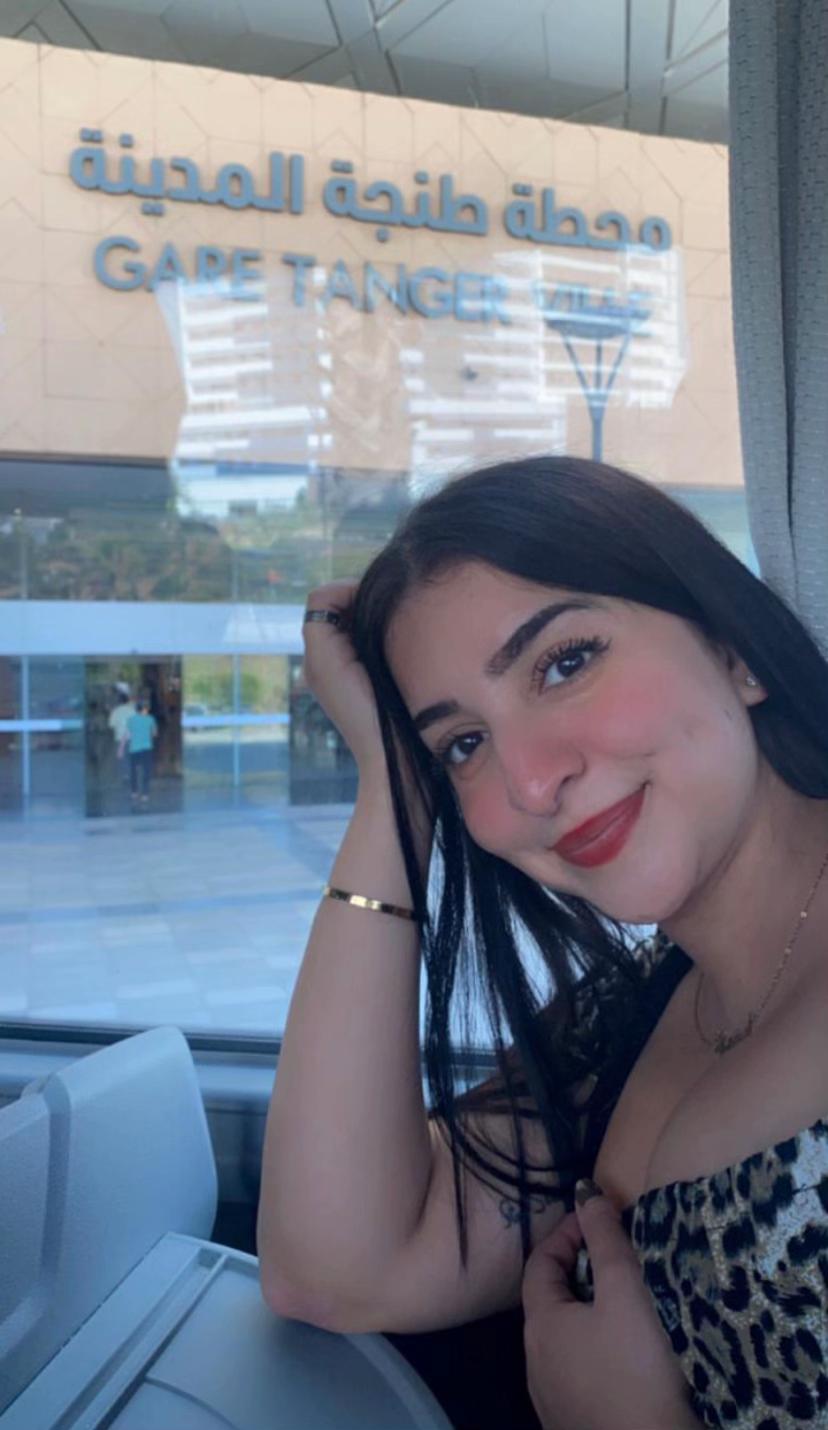 @oumniabetty1