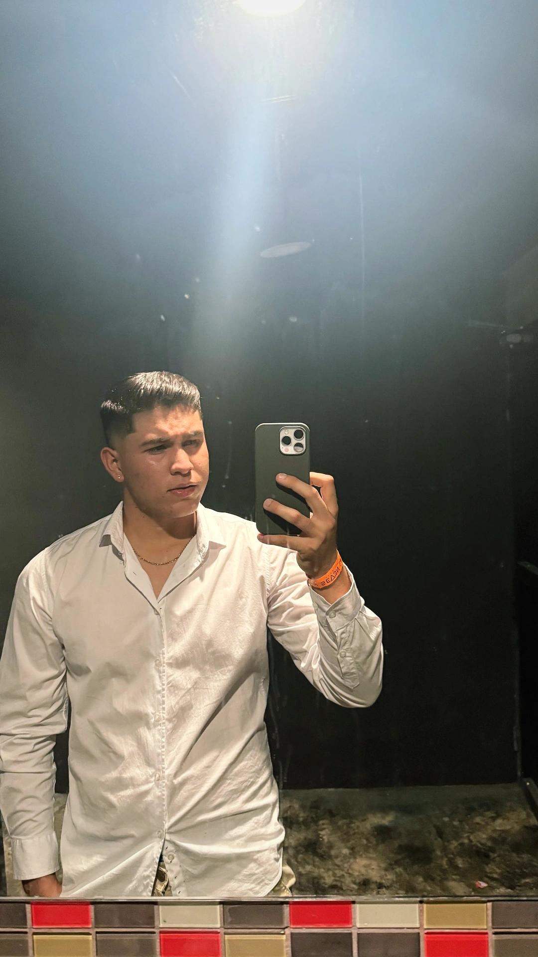 @Víctor Manuel