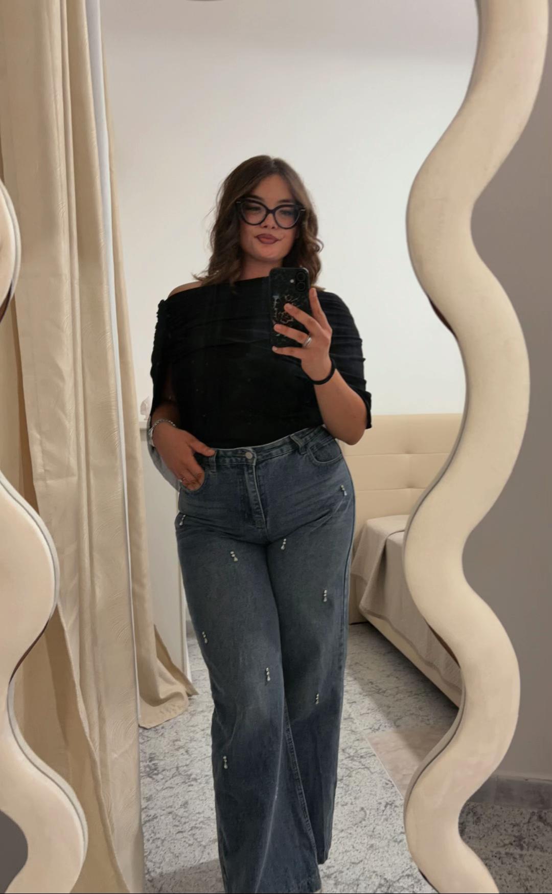 @😇