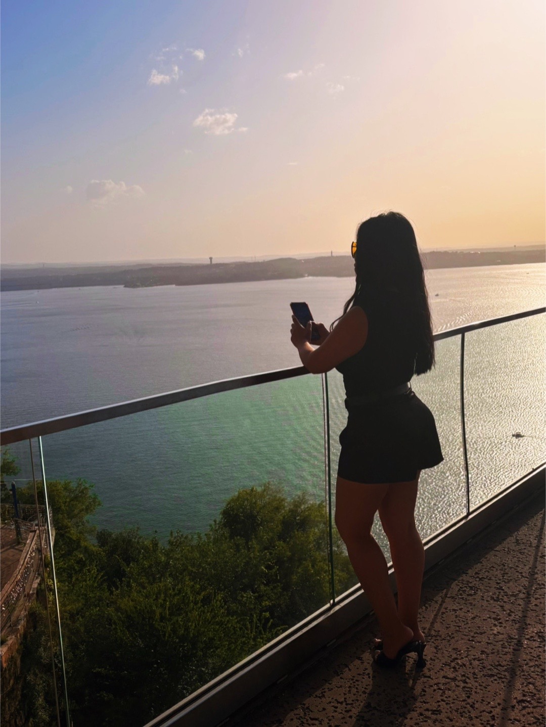@Alisandy Flores