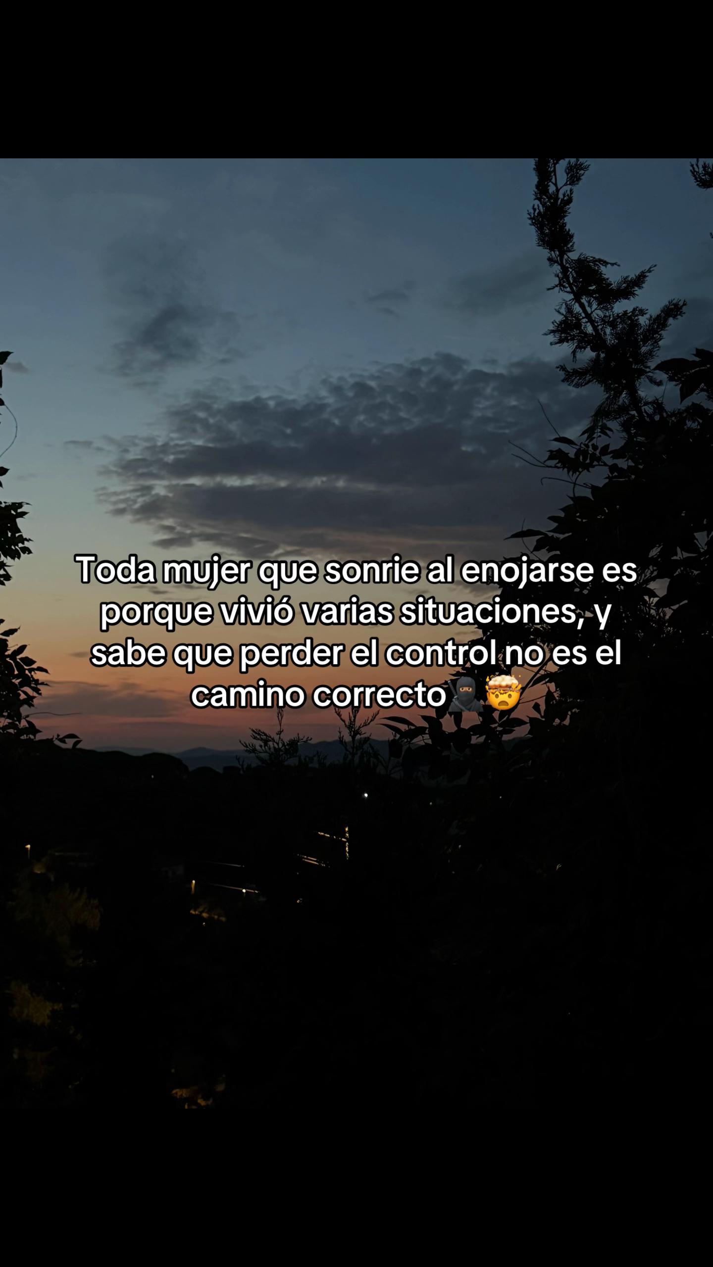 @YANAIS RIVERA🌸