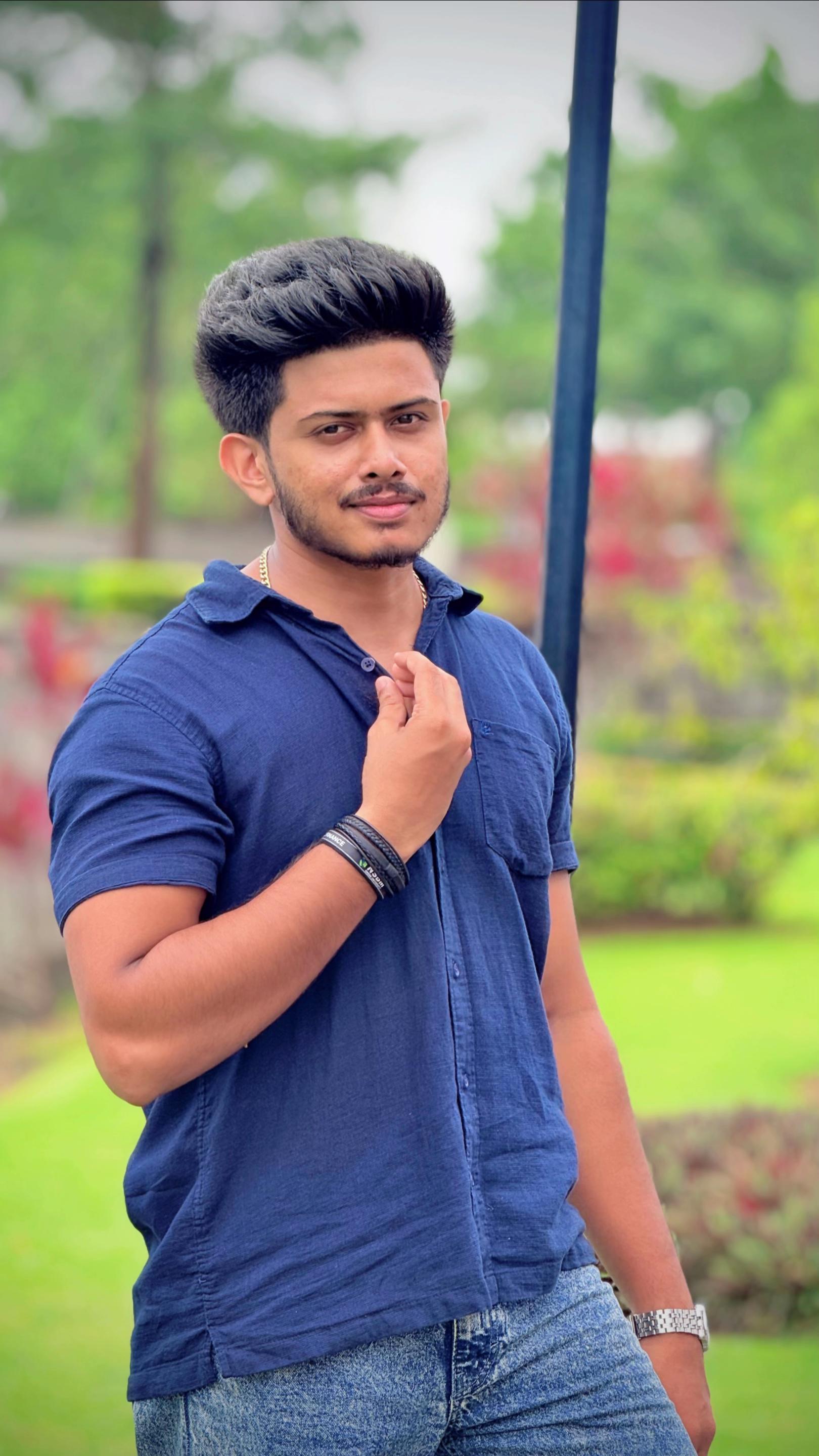 @Maneesha wijenayaka