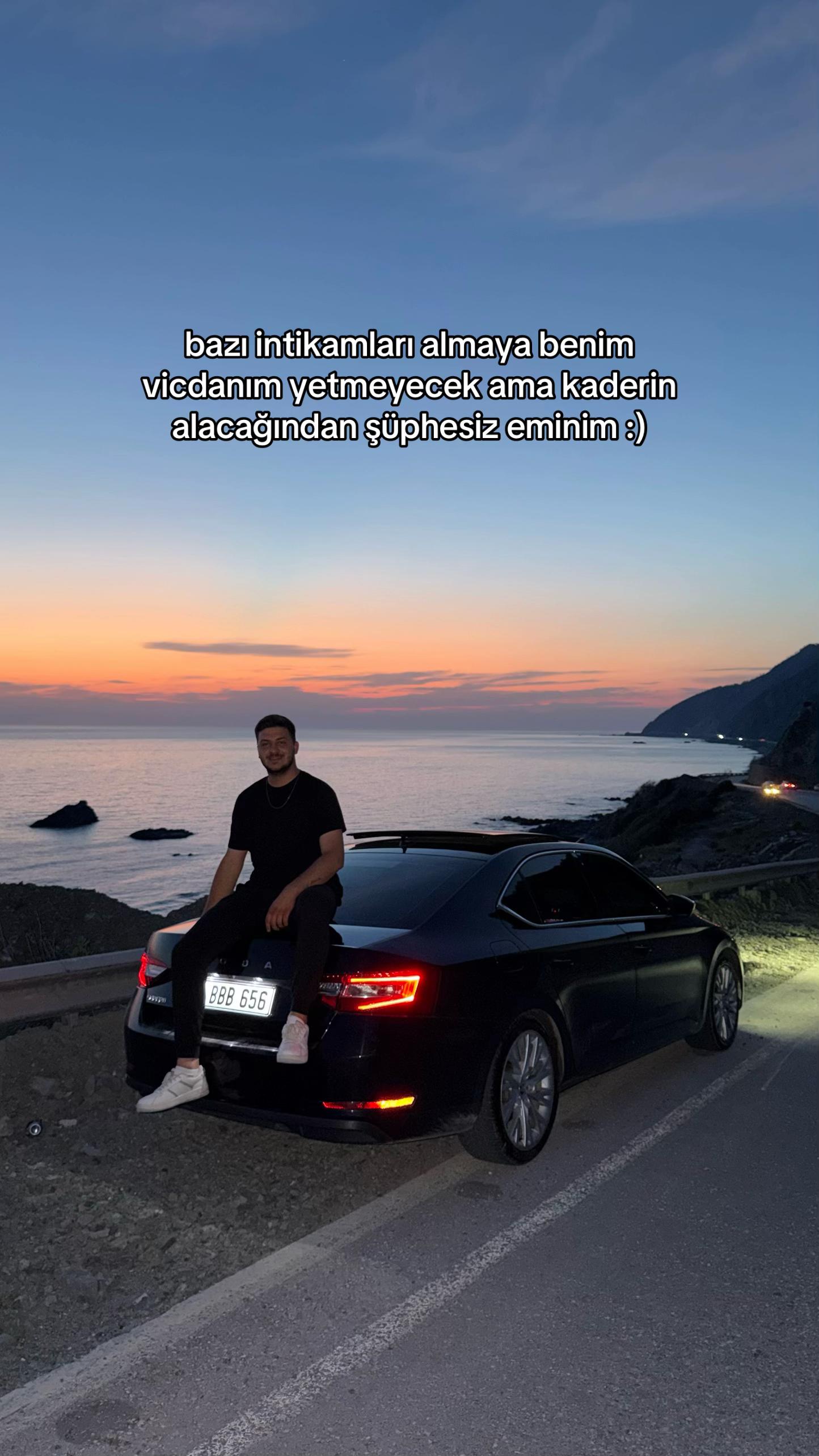 @𝓕𝓾𝓪𝓽𝓜𝓾𝓫𝓪𝓻𝓮𝓴