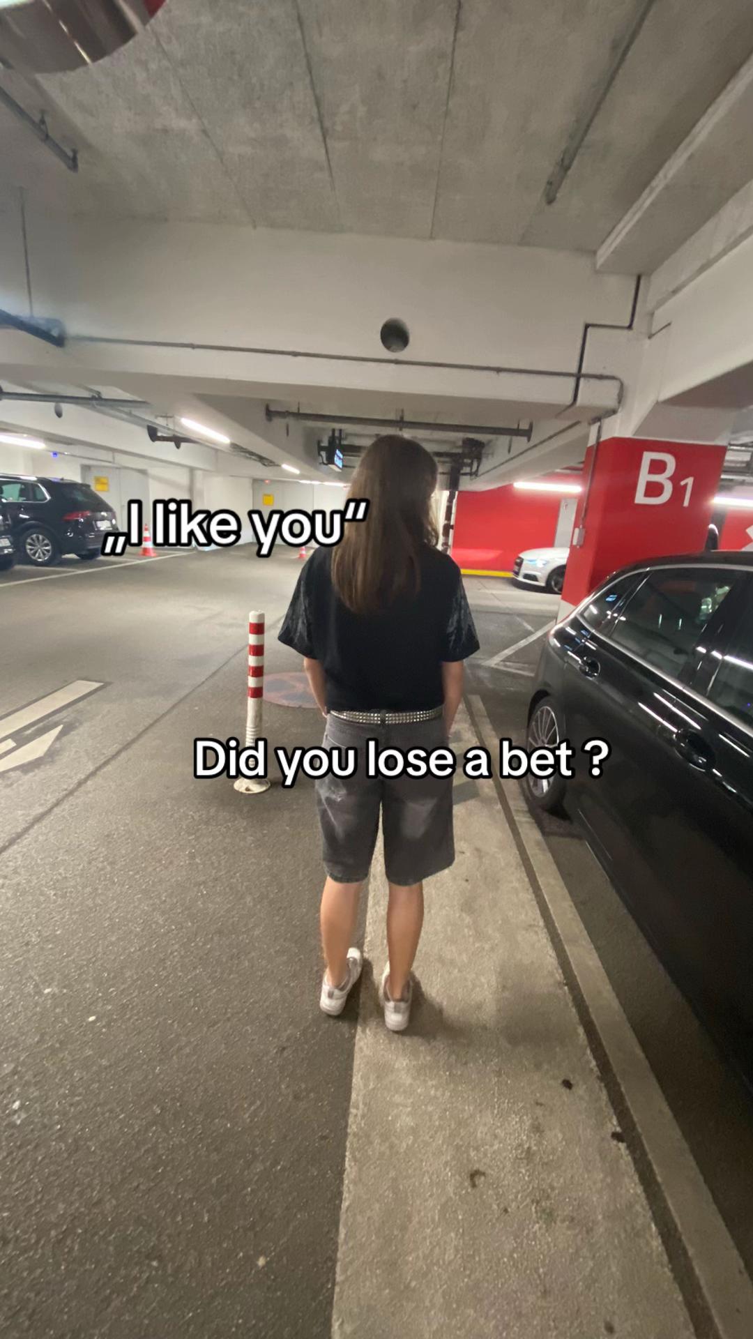 @Leni