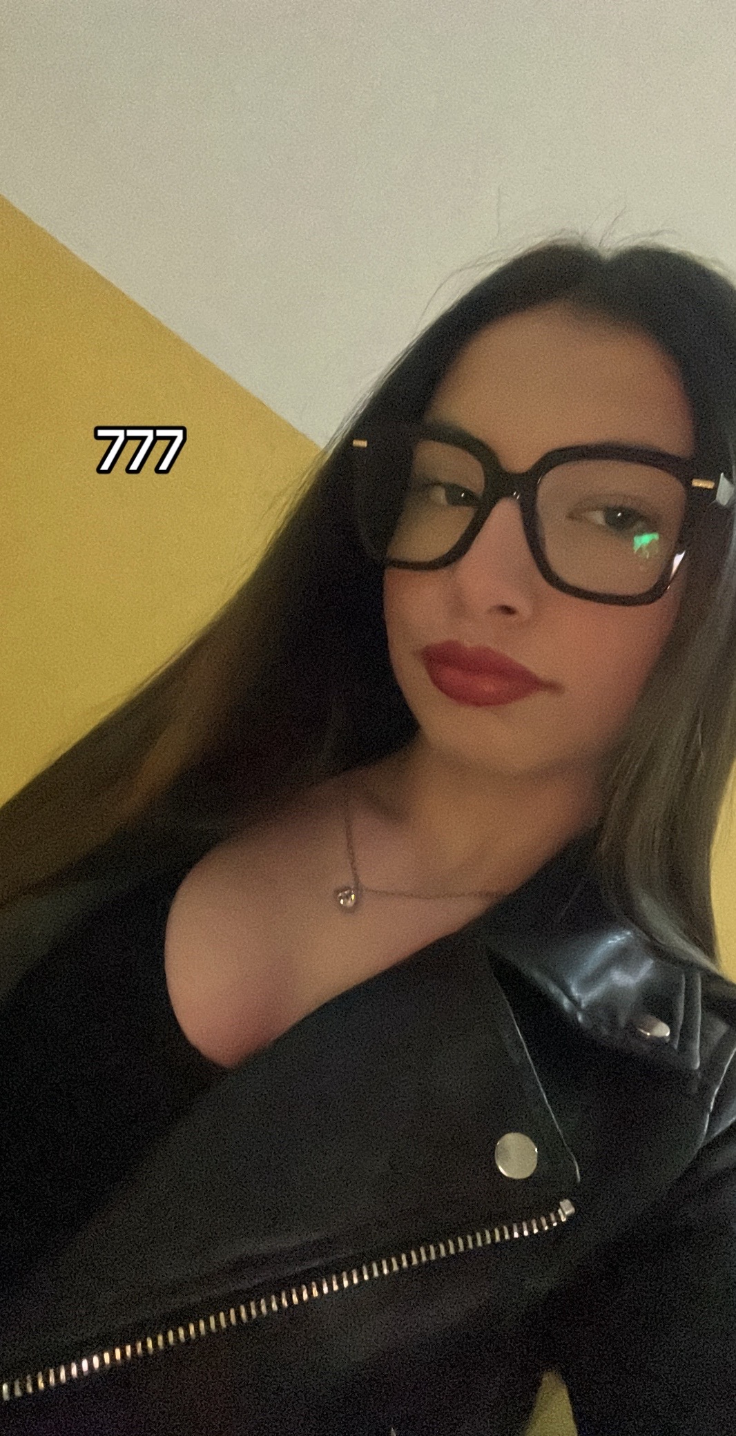 @evelyn_maisto