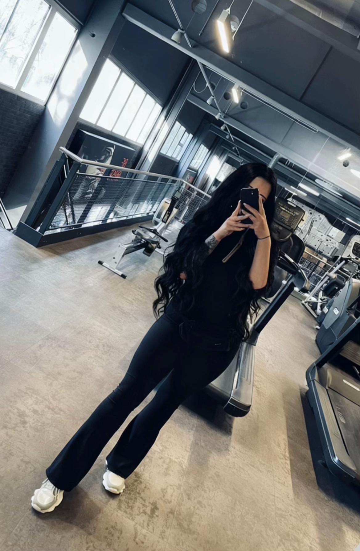 @❥𝓛𝓪𝓾𝓻𝓪