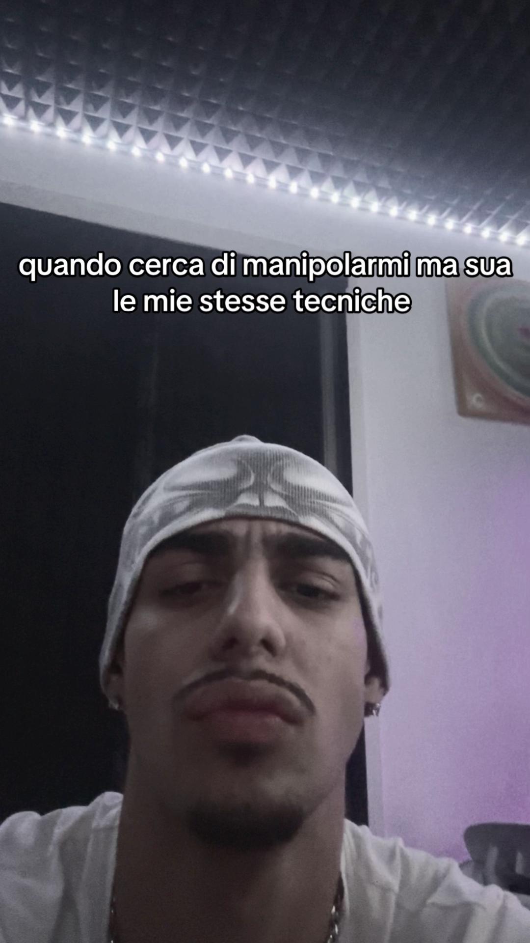@𝐈𝐔𝐋𝐈𝐀𝐍 🦇