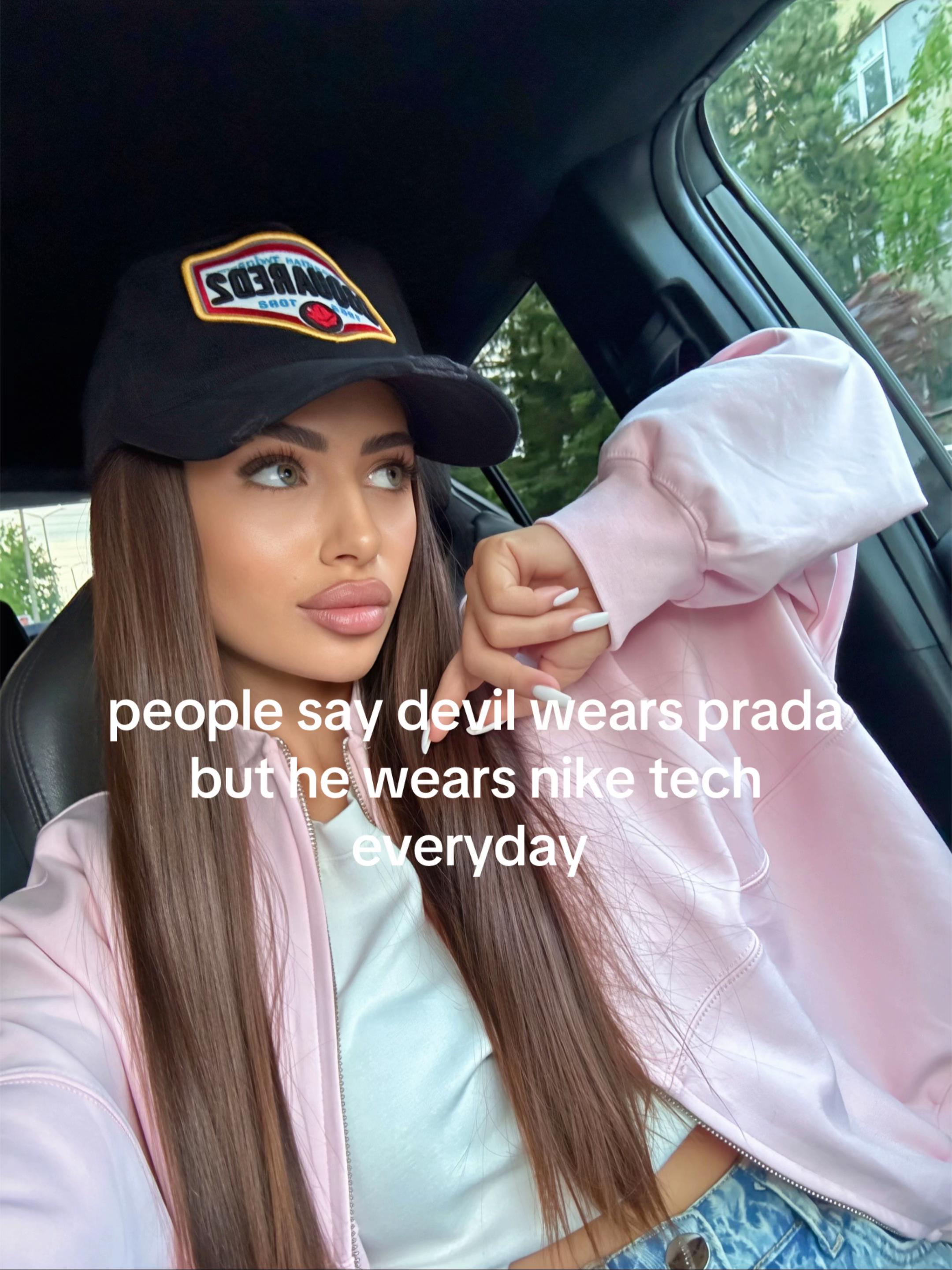 @momchevaa