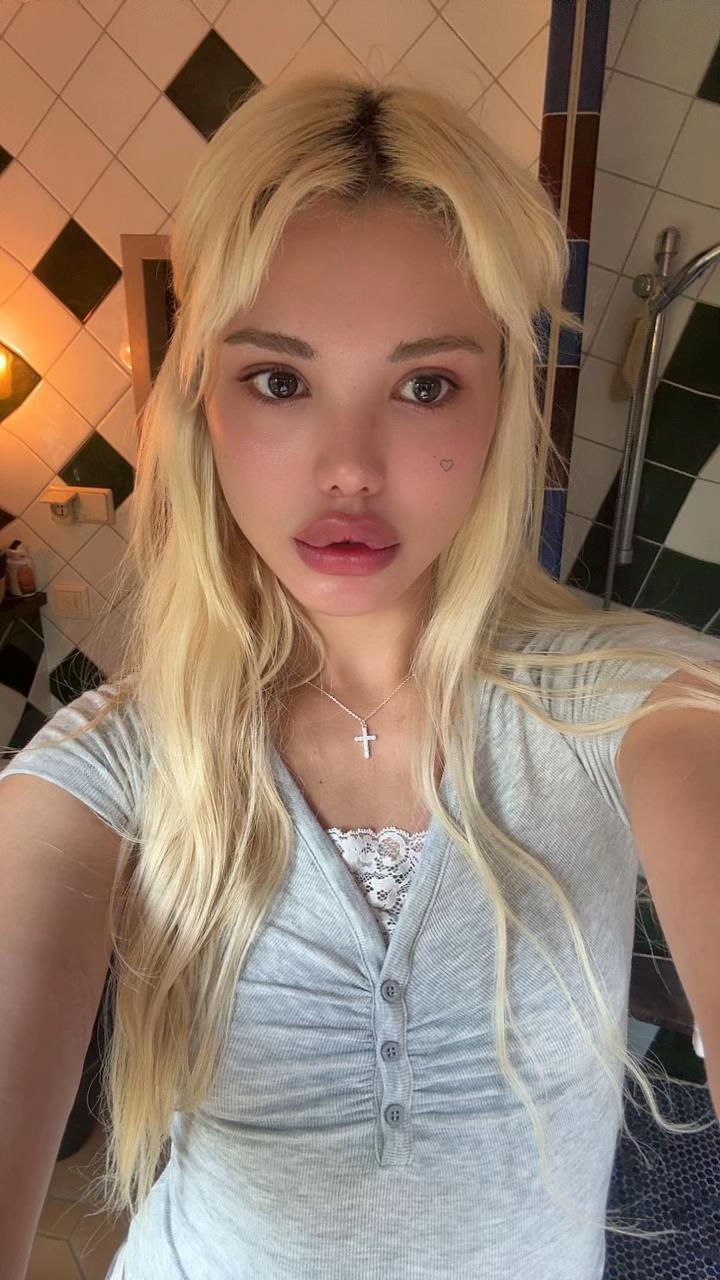 @krankebarbie